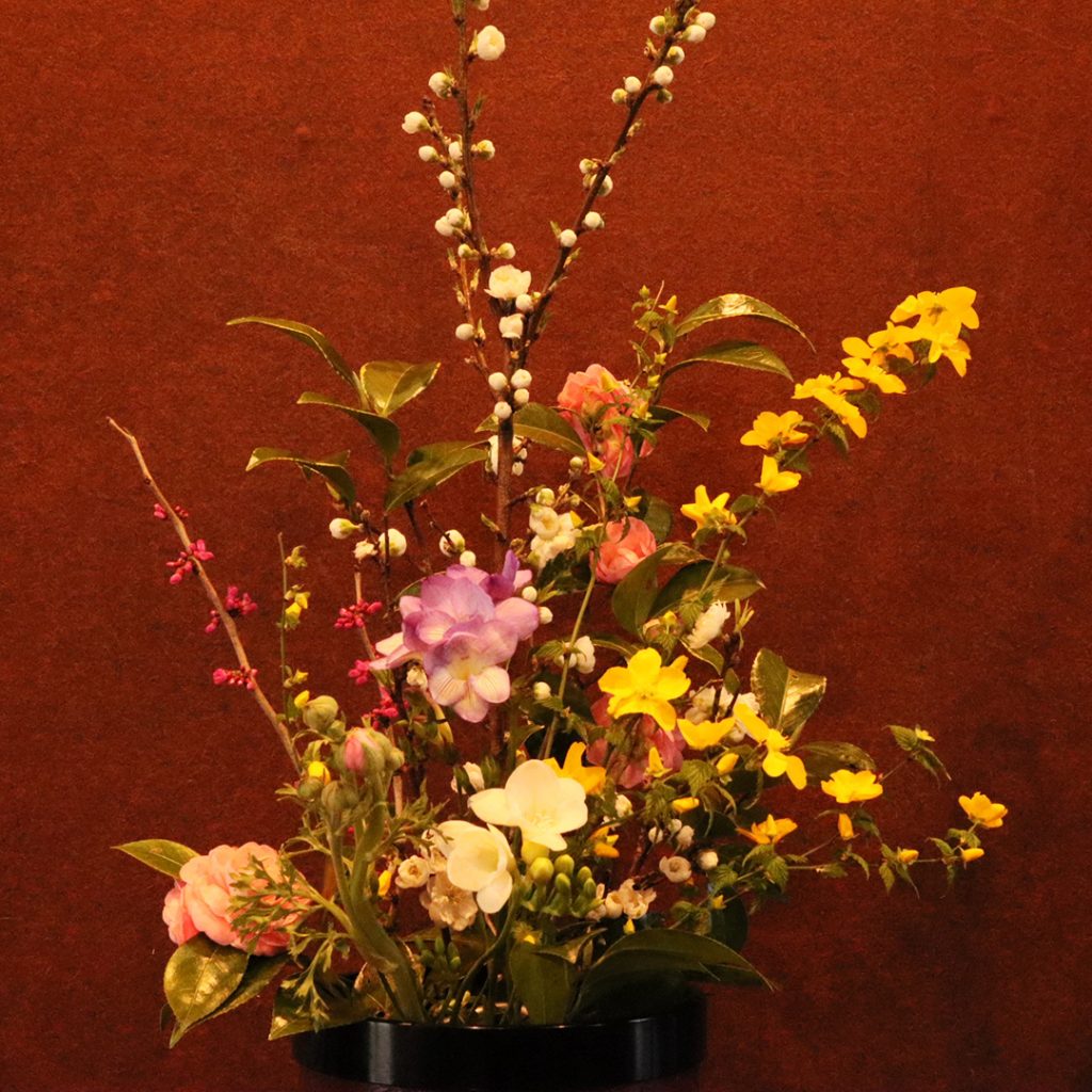 Wajimaya Zenni - 山吹の花 | 輪島塗の老舗 輪島屋善仁